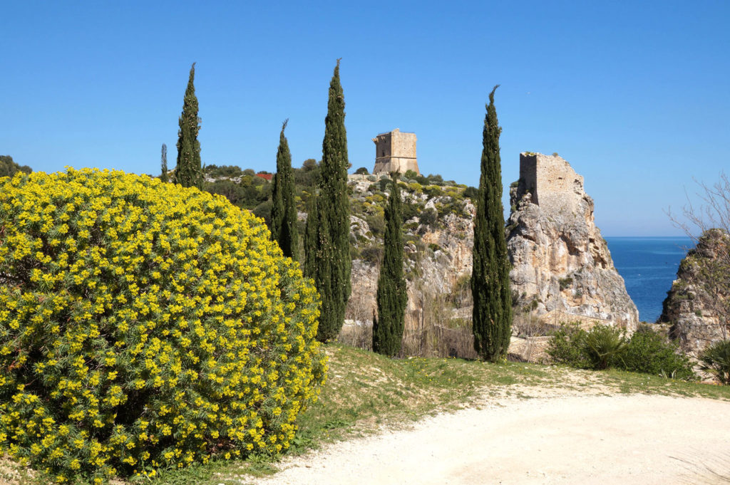 Il percorso per la tonnara